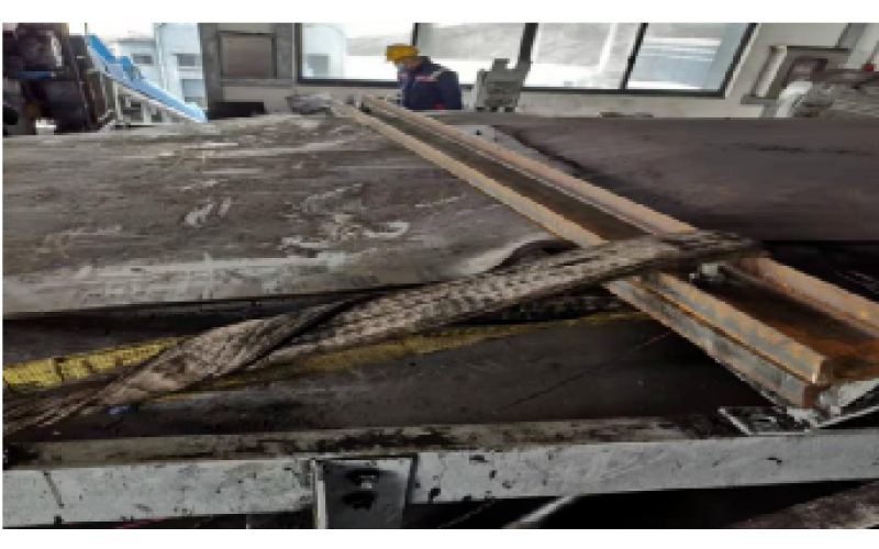 KWZK乐鱼网页版在线登录钢丝输送带硫化机胶接工艺流程分享